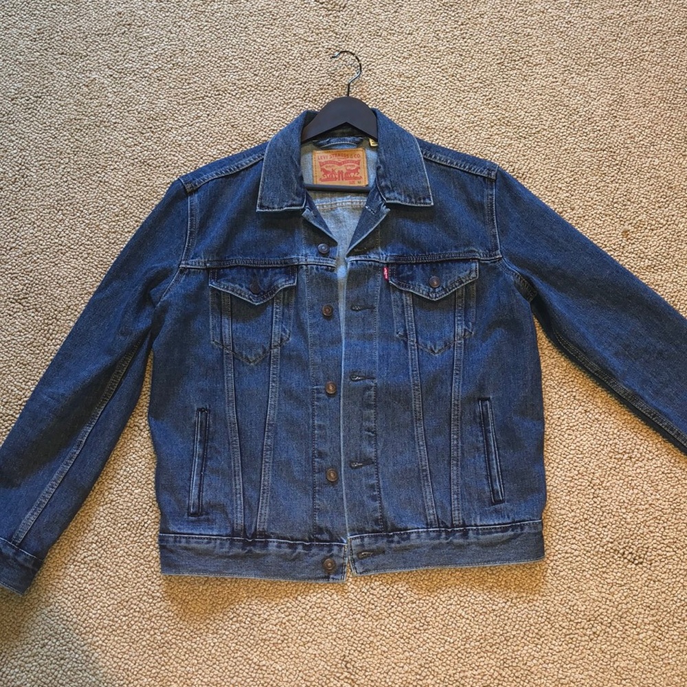 Men’s Levi’s Denim Trucker Jean Jacket (M)